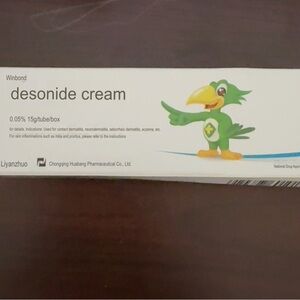 Green Parrot Desonide Cream Box